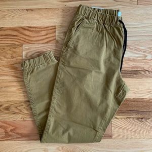 Built-in Flex Modern Jogger Pants